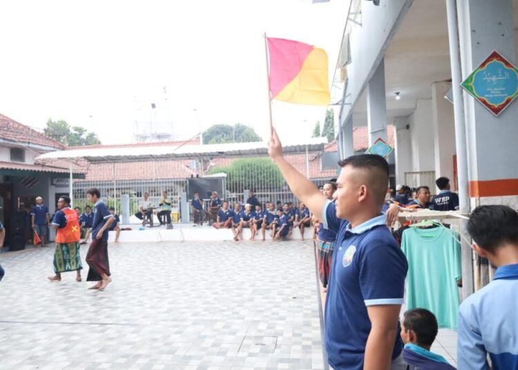 HBP Ke-62 Meriah, Lapas Mojokerto Hadirkan Lomba Futsal Sarung dan Voli Bagi Warga Binaan 1 WhatsApp Image 2026 04 07 at 16.01.33