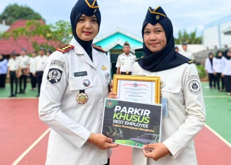 Apresiasi Kinerja, LPP Bengkulu Tetapkan Pegawai Teladan Periode Maret 2026 5 WhatsApp Image 2026 04 08 at 11.08.51