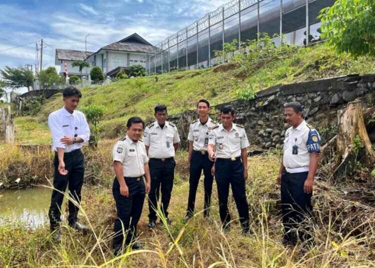Lapas Bengkulu, Iskandar Muda, Kasi Giatja, Pembinaan Kemandirian, Warga Binaan, Perkebunan Lapas, Produktivitas Lapas, Program Pembinaan, Pemasyarakatan Indonesia, Lapas Produktif