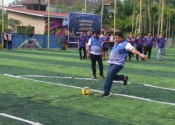 eab012d9 cd7e 4b4b 872f aa8b04d3901b