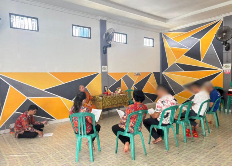 Bangun Pribadi Lebih Tenang dan Positif, Rutan Bengkulu Hadirkan Pembinaan Spiritual Buddha untuk WBP 5 35d144fa 1eda 4c8c bd0e f5e69b5fec12
