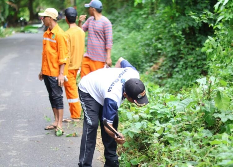 Lapas Arjasa ikut berpartisipasi dalam kebersihan lingkungan bersama DLH Kab. Sumenep 5 IMG 20260519 WA0002