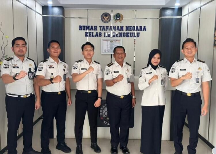 Rutan Bengkulu Gelar Sidang Pranikah untuk Pegawai, Perkuat Pembinaan dan Tanggung Jawab ASN 5 WhatsApp Image 2026 05 12 at 14.42.48 1