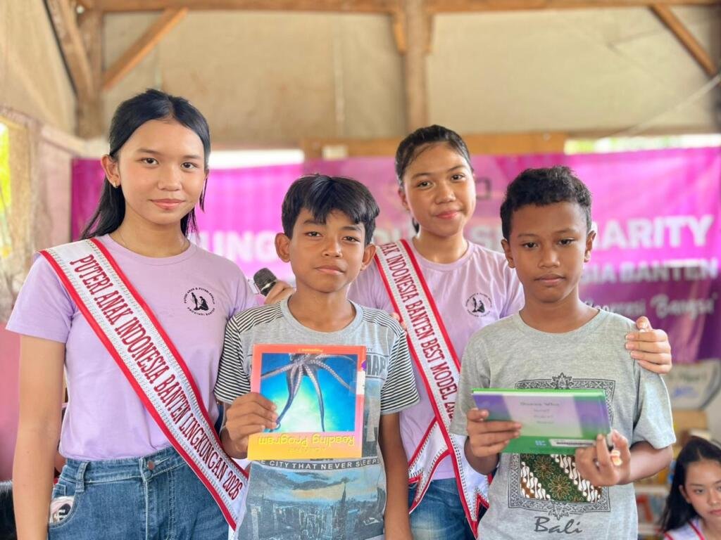Puteri Anak dan Puteri Remaja Indonesia Banten