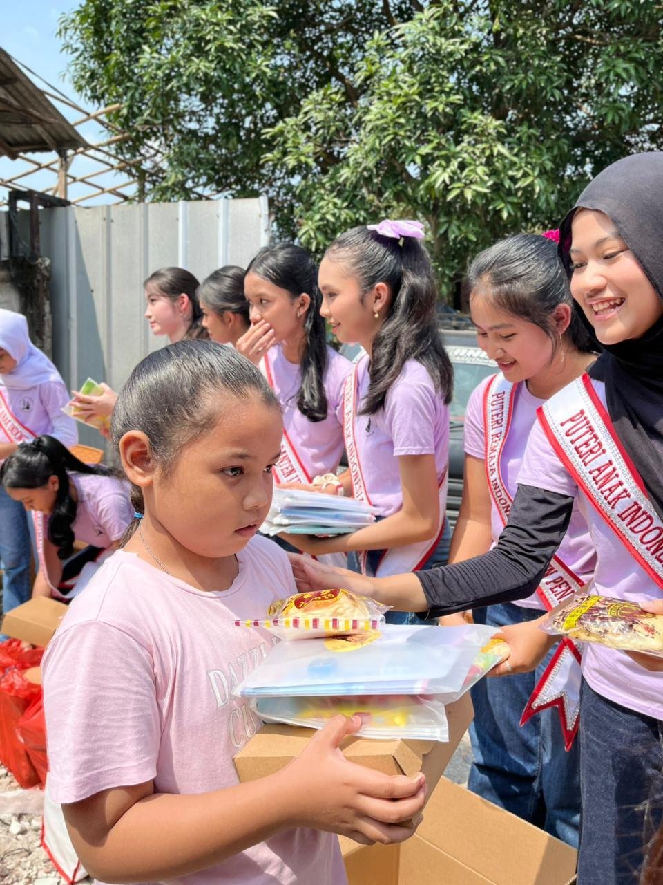 Puteri Anak dan Puteri Remaja Indonesia Banten