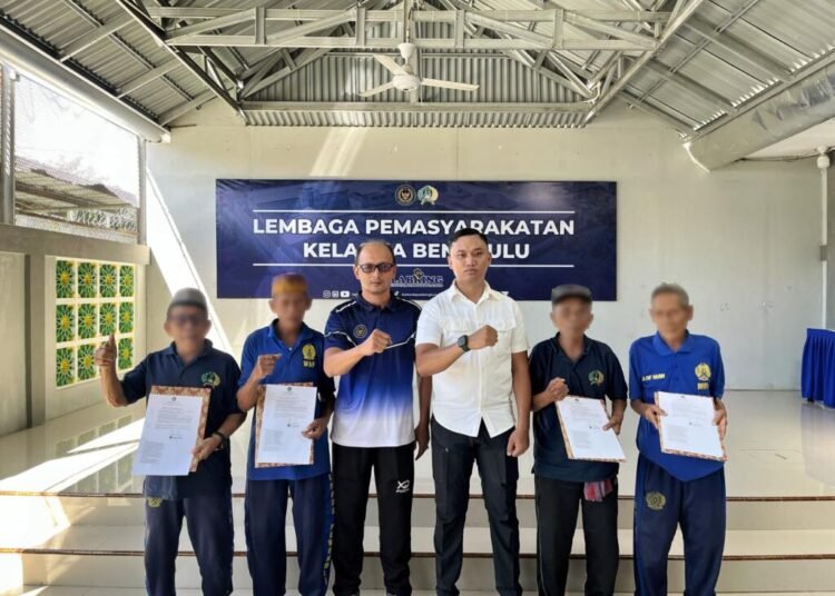 Lapas Bengkulu, Remisi Lansia, Hari Lanjut Usia Nasional 2026, Warga Binaan Lansia, Pemasyarakatan, Ditjenpas, Kementerian Imigrasi dan Pemasyarakatan, Hak Narapidana, Pembinaan Warga Binaan, Slamet Santoso, Kevin Yosiva, Lapas Kelas IIA Bengkulu, Remisi Khusus, Lansia, Humanis Pemasyarakatan