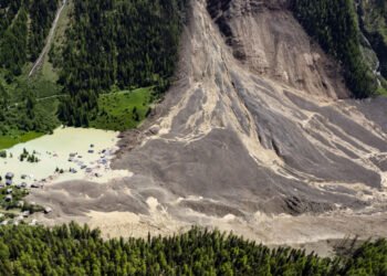 Ketika Krisis Iklim Mengubah Alpen Swiss: Desa Blatten Tertimbun Longsoran Gletser
