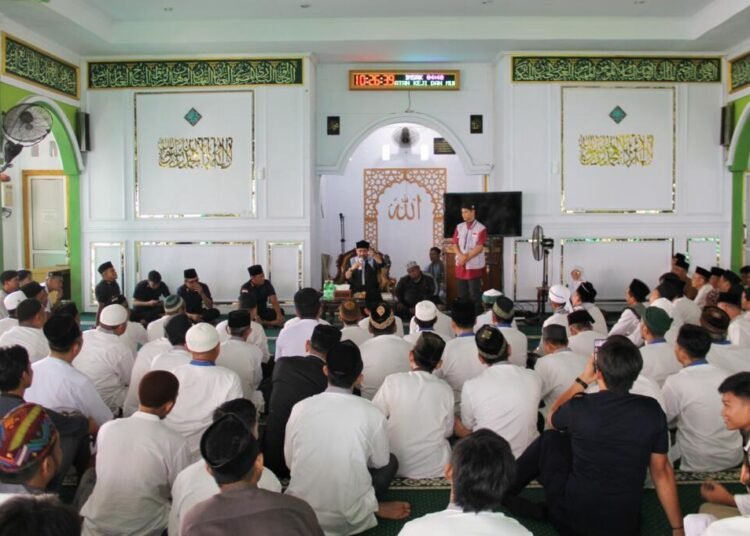 Lapas Bengkulu, Julianto Budhi Prasetyono, Habib Ahmad Al Habsyi, Masjid An-Nur Lapas Bengkulu, One Family One Quran, Riau Indonesia Mengaji, Pembinaan Kerohanian, Pembinaan Kepribadian, Warga Binaan Pemasyarakatan, Pemasyarakatan Pasti Bermanfaat