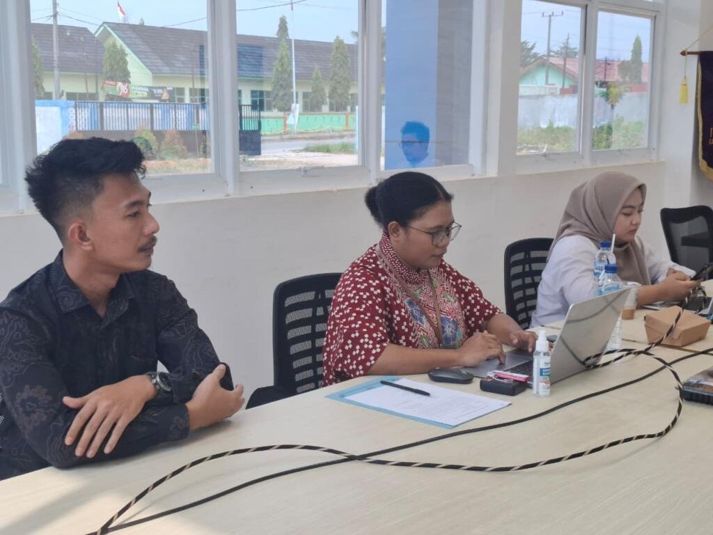Kantor Pertanahan Kabupaten Mesuji Hadiri Rapat Ekspos Hasil Audit Dengan Tujuan Tertentu (ADTT) terhadap Kegiatan Pengadaan Barang dan Jasa (PBJ) Tahun Anggaran 2025 dan 2026 19 WhatsApp Image 2026 06 14 at 16.39.28