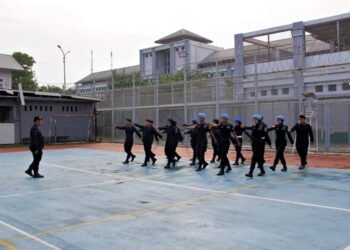 Pekan Disiplin Lapas Bengkulu Tingkatkan Profesionalisme Pegawai Pemasyarakatan 4 Lapas Bengkulu, Kalapas Bengkulu, Julianto Budhi Prasetyono, Pekan Disiplin, Disiplin Pegawai, LKBB, Latihan Baris Berbaris, Pemeriksaan Kerapian