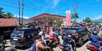antrian bbm di aceh tenggara