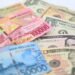 https://www.istockphoto.com/id/foto/dolar-amerika-dan-rupiah-gm175740937-26109783