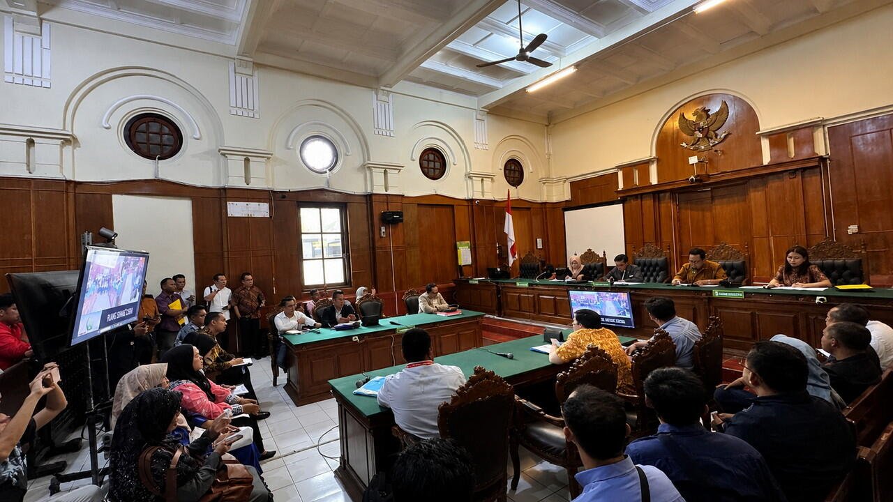 Aswin Yanuar Tempuh Kasasi dalam Sengketa Boedel Pailit PT Maswindo Bumi Mas 6 Persidangan perkara di ruang sidang pengadilan berlangsung tertib dan kondusif.