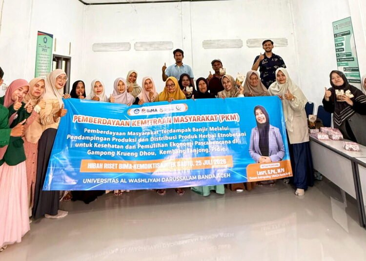 Sejumlah dosen Universitas Al Washliyah Darussalam.