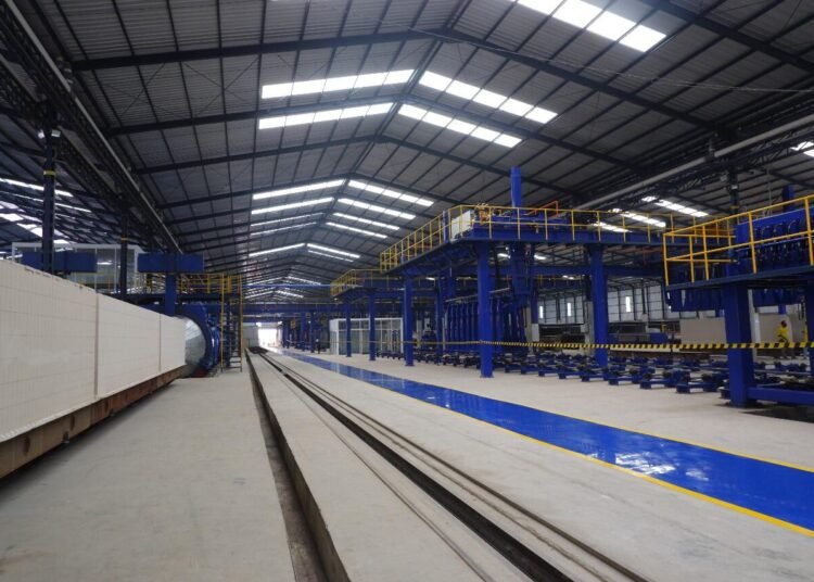 Perkuat Posisi sebagai Pemimpin Industri Bata Ringan, BLES Bidik Pertumbuhan Berkelanjutan pada 2026 5 Perkuat Posisi sebagai Pemimpin Industri Bata Ringan, BLES Bidik Pertumbuhan Berkelanjutan pada 2026