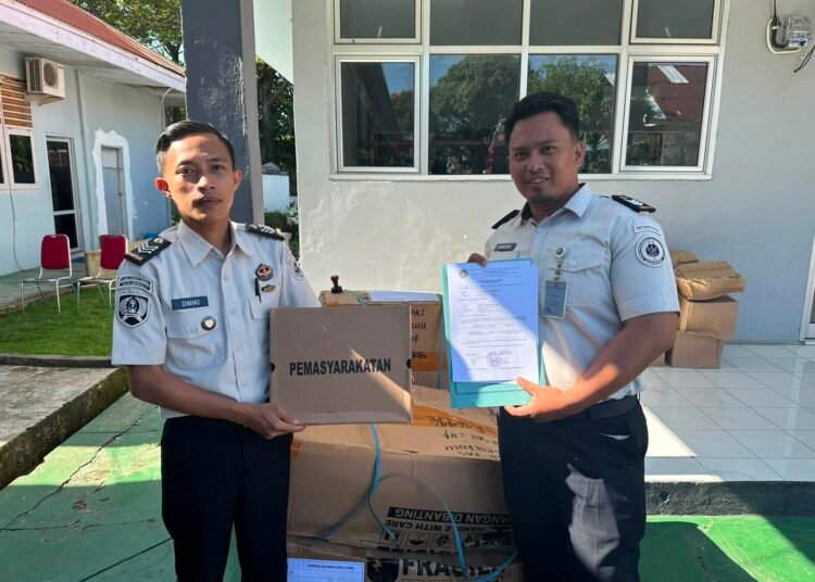Rutan Bengkulu Terima Serah Terima Perlengkapan Huru-Hara (PHH) dari Kanwil Ditjenpas Bengkulu 5 WhatsApp Image 2026 07 10 at 15.36.13