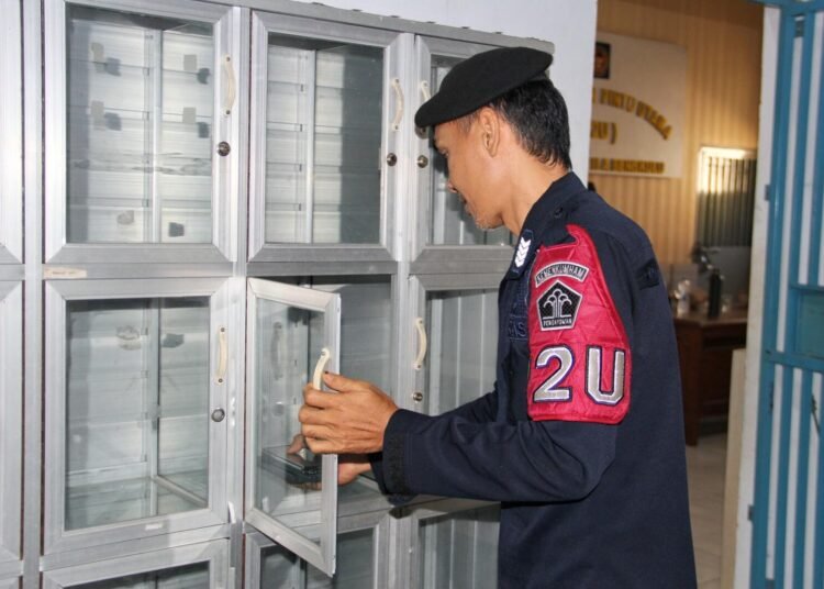 Lapas Bengkulu Perkuat Zero HALINAR dengan Kebijakan Handphone Sampai P2U 5 Lapas Kelas IIA Bengkulu, Lapas Bengkulu, Julianto Budhi Prasetyono, Tonny Nainggolan, Ditjenpas Bengkulu, Pengamanan Pintu Utama, P2U, Zero HALINAR