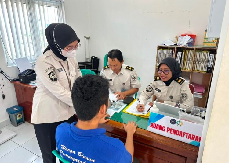 Tim Kesehatan Kanwil Ditjenpas Bengkulu Lakukan Pemeriksaan Kesehatan WBP di Klinik Pratama Rutan Bengkulu 5 WhatsApp Image 2026 07 15 at 10.28.52