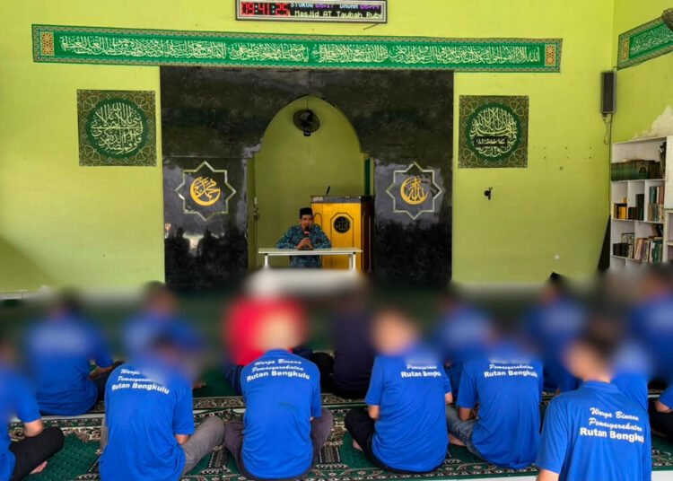Kemenag Bengkulu Dukung Program Pembinaan Kerohanian di Rutan Bengkulu 5 a79b358a 788c 4cc6 8ff1 5e687d5c8f52