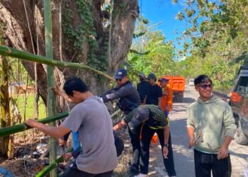 Wujudkan Lingkungan Bersih, Sinergi Kerja Bakti Bersama Lapas Arjasa & DLH Kab. Sumenep 2 0529ebd1 fa83 44c4 9b2a abd6c545c01c