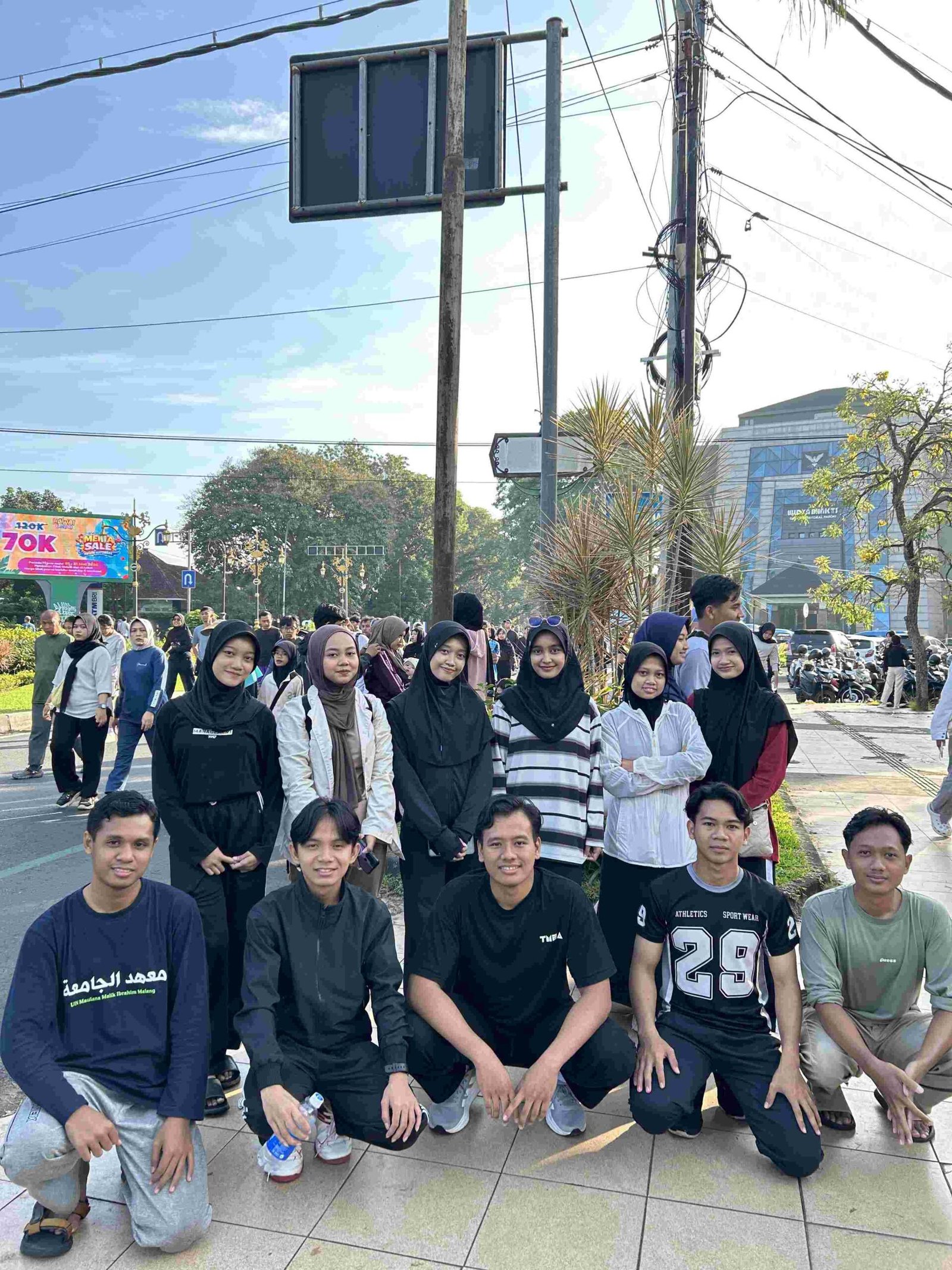 LKP2M Bangun Keakraban Pengurus dan Anggota melalui Minggu Sehat di Car Free Day 7 1001628146