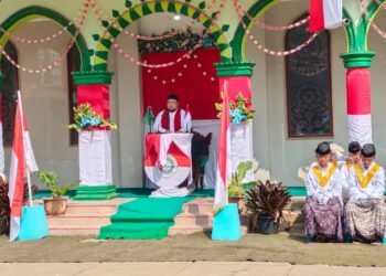 Pondok Pesantren Hidayatul Faizien Gelar Upacara HUT RI Ke-81 7 IMG 20260817 WA0058