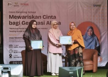 Imas Maslahul Islahiah Pakar Pemateri Parenting Islam Untuk Sekolah di Bekasi