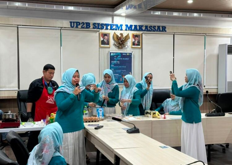 PIKK PLN UP2B Sistem Makassar Perkuat Kebersamaan Lewat Cooking Demo Jelang HUT RI 5 PIKK UP2B Sistem Makassar
