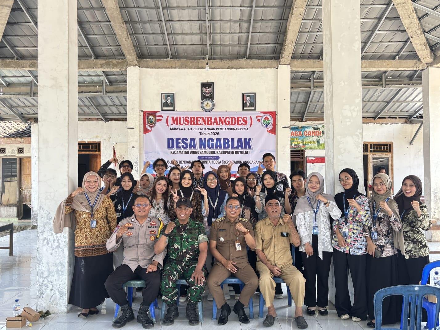 Mahasiswa KKN UIN Salatiga dan UNDIP Kawal Perencanaan Pembangunan Partisipatif di Musrenbangdes Ngablak Boyolali 7 WhatsApp Image 2026 08 03 at 12.49.27