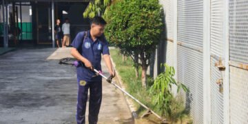 Lapas Bengkulu, Lapas Kelas IIA Bengkulu, Pemasyarakatan, Warga Binaan, Kebersihan Lapas, Taman Lapas, Pembinaan Narapidana, Andri Trisno, Lingkungan Bersih, Kementerian Imigrasi dan Pemasyarakatan, Ditjen Pemasyarakatan, Pembinaan Kepribadian, Green Prison, Berita Lapas Bengkulu, Humas Lapas Bengkulu