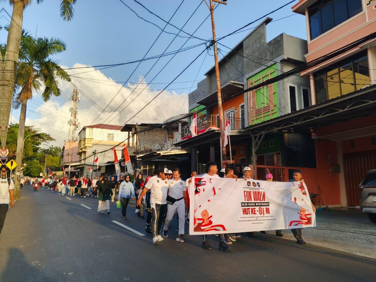 Sambut HUT RI ke-81, Lapas Ternate Ikuti Fun Walk dan Rangkaian Kegiatan Bersama Kanwil Ditjenpas Malut dan Kanwil Ditjenim Malut 7 WhatsApp Image 2026 08 10 at 6588776