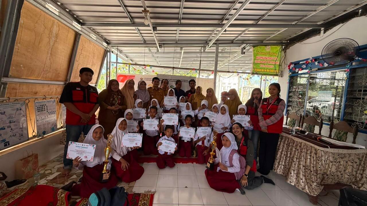 Semarak "Gemilang": Mahasiswa KKN Tematik Unhas Bangkitkan Geliat Literasi Pelajar di Bontotangnga, Jeneponto 8 WhatsApp Image 2026 08 11 at 11.34.41