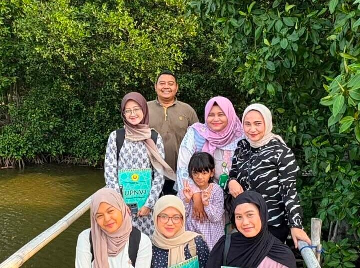 Program Riset Daerah (RISDA) UPNVJ Dorong Pengelolaan Mangrove Desa Muara Berbasis Valuasi Ekonomi 5 Sumber: Dokumentasi Pribadi
