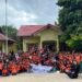 Pengabdian Kukerta Berdampak Universitas Riau Cegah Bullying di SDN 006 Petani, Kabupaten Pelalawan melalui Lagu dan Kotak Aspirasi 16 Dokuemntasi bersama guru dan siswa SDN 006 Desa Petani dalam kegiatan Sosialisasi Anti Bullying