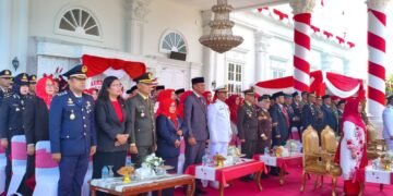 Kasi ADM Kamtib Lapas Bengkulu Supian Natalis menghadiri Upacara HUT ke-81 RI di Pendopo Merah Putih, Senin (17/8/2026). Doc. Humas