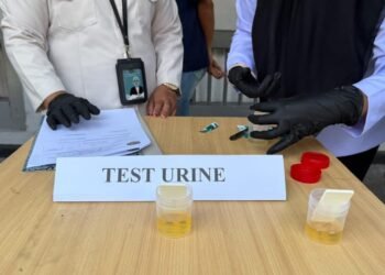 Lapas Bandanaira Tegaskan Komitmen Zero Narkoba, Petugas dan Warga Binaan Jalani Tes Urine 4 WhatsApp Image 2026 08 24 at 12.48.28