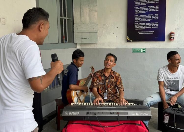 Melalui Seni Musik, Lapas Bandanaira Kembangkan Bakat dan Minat Warga Binaan 5 WhatsApp Image 2026 08 29 at 08.33.19