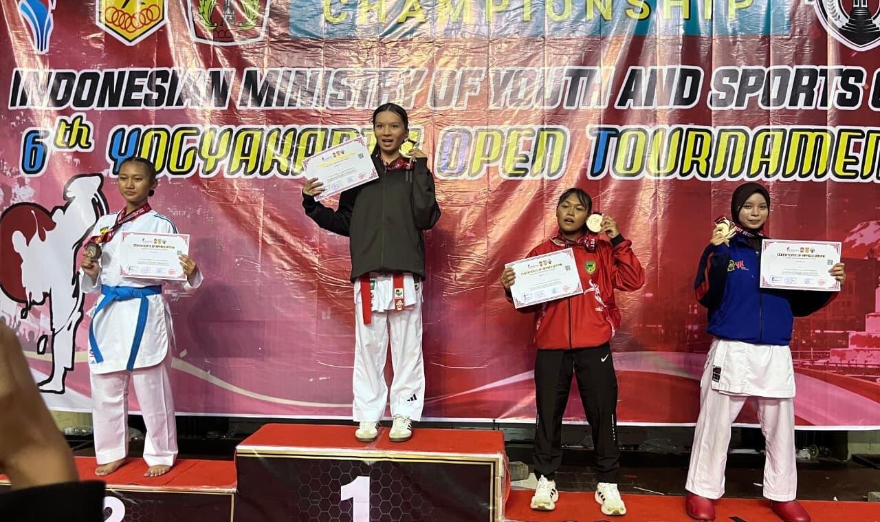 Karateka MAN 1 Yogyakarta Anggita Rizqi Raih Juara 3 YOT VI 2026 7 WhatsApp Image 2026 08 30 at 17.02.20