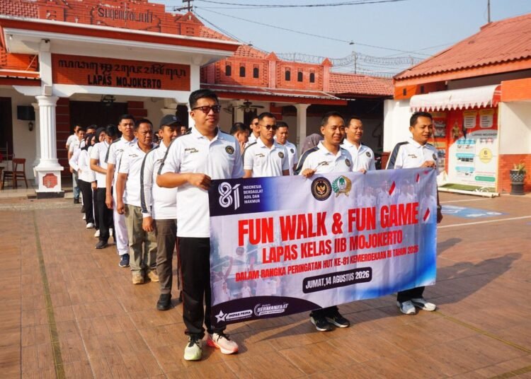 Semarak HUT Ke-81 RI, Lapas Mojokerto Gelar Fun Walk dan Fun Games 5 WhatsAppImage2026 08 14at11.53.20