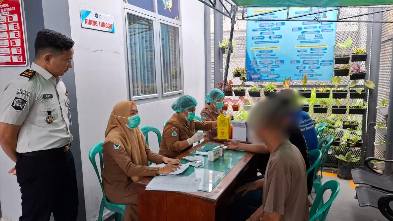 Cegah Penyebaran TBC, Rutan Bengkulu Gelar Screening Kesehatan Bersama Puskesmas Pasar Ikan 7 f7267736 36ef 4156 9e8a 76eaced7b835