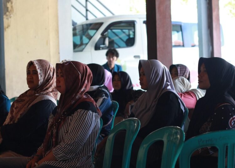 Mahasiswa KKN Universitas Diponegoro Edukasi Manfaat Konsumsi Ikan Sebagai Upaya Pencegahan Stunting Di Desa Mejasem 7 kkkkkkkkkkkk