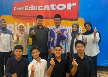 peer educator