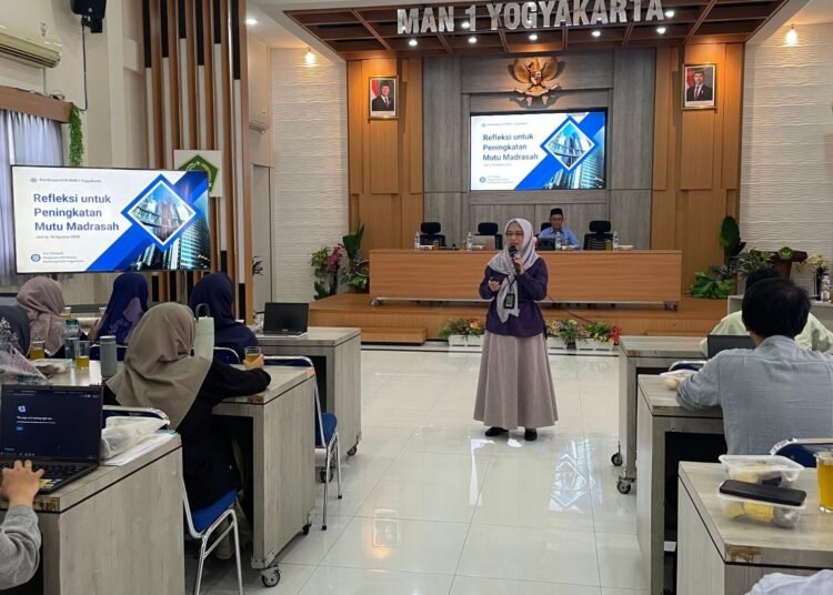 Adakan Pembinaan Pengawas MA, MAN 1 Yogyakarta Perkuat Mutu Pembelajaran 6 pembinaan 1