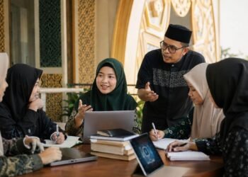Santriwati di era AI belajar teknologi, kepemimpinan dan literasi digital untuk memimpin masa depan — Ahmad Madani