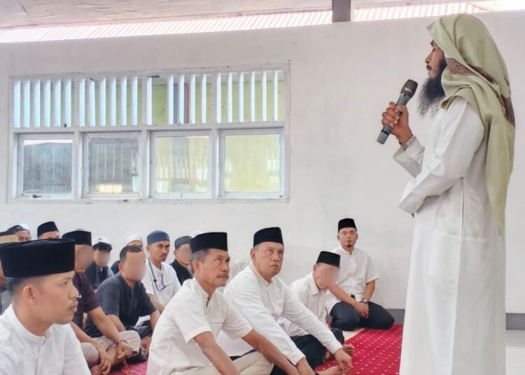 Mohon Turunnya Hujan, Lapas Ternate Gelar Salat Istisqa Berjamaah 6 11111