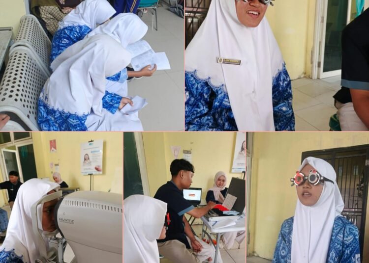 Cegah Gangguan Penglihatan Sejak Dini, Pelajar MTs Muhammadiyah 20 Menongo Ikuti Pemeriksaan Mata di Puskesmas Sumberaji 5 IMG 20260903 WA0014