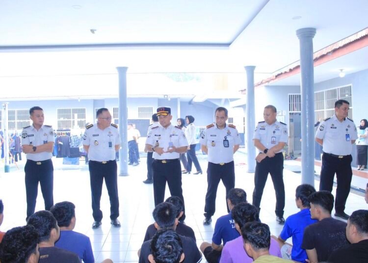 Kakanwil Ditjenpas Jambi Perkuat Pengawasan dan Penertiban di Lapas Kelas IIB Muara Bulian 5 Screenshot