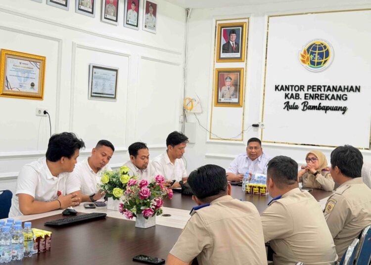 Monitoring dan Evaluasi Bidang Survei dan Pemetaan Kantor Wilayah BPN Provinsi Sulawesi Selatan. 5 IMG 7365 11zon 1