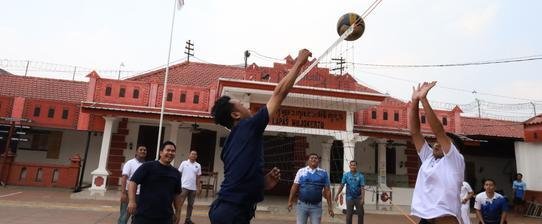 Sportivitas dan Kekompakan Warnai Jumat Sehat Pegawai Lapas Mojokerto 5 Screenshot 2026 09 04 112536