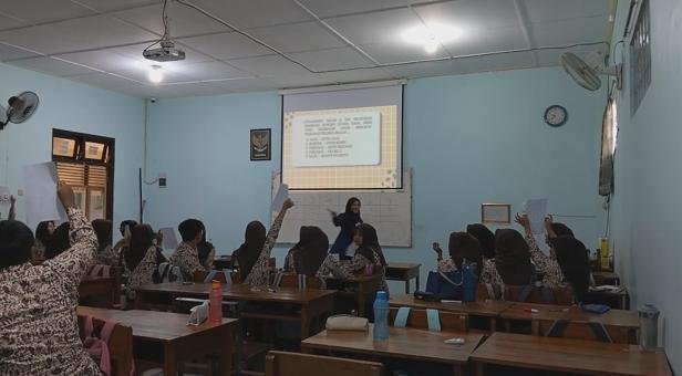 Pembelajaran Komputer Akuntansi Melalui Teams Games Tournament Untuk Meningkatkan Kompetensi Dan Kolaborasi Peserta Didik 5 Screenshot 2026 09 22 084303 1